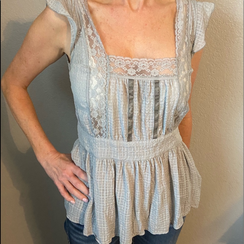 Anthropology ODille Gray Top Size Small